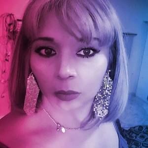 Meet your Posher, Salome flor cedano